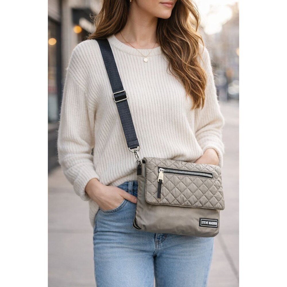 Steve Madden Quilted Crossbody Bag Taupe Nylon Flap Purse Adjustable Strap - Picture 8 of 8